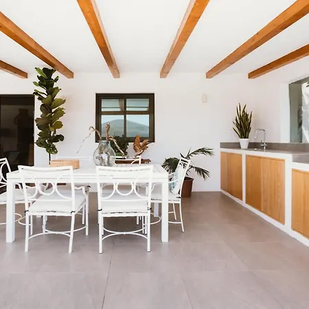Villa Encantadora villa en el corazon de Lanzarote Masdache