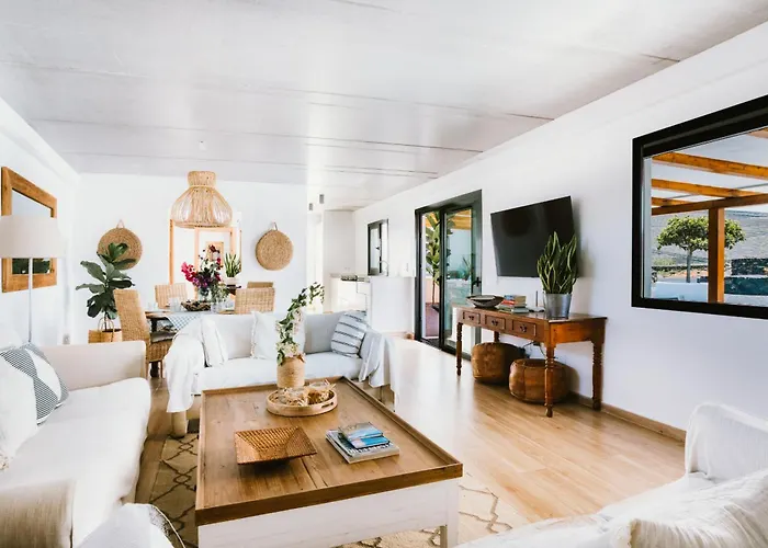 Encantadora Villa En El Corazon De Lanzarote Vila