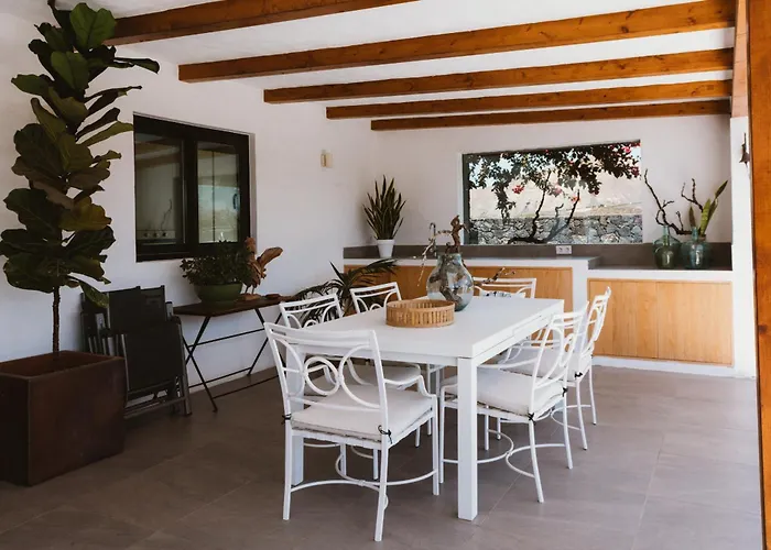 Encantadora Villa En El Corazon De Lanzarote Villa